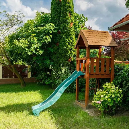 別荘 Edina By Interhome バラトンサールソー